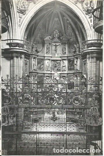 Cartoline: LAMINA V02084: Caceres. Interior iglesia del Monasterio de Guadalupe - M. Mu&ntilde;oz de San Pedro, Conde