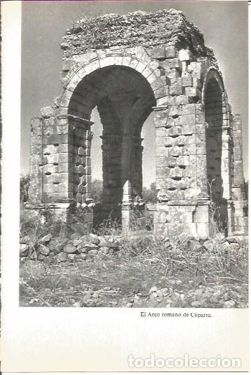 Postkarten: LAMINA V02028: Caceres. Arco romano en Caparra - M. Mu&ntilde;oz de San Pedro, Conde de Canilleros
