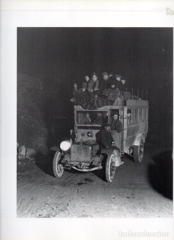 Postais: LAMINA V16258: Coche de linea en la carretera de Vic en 1917 - Salvador Obiols