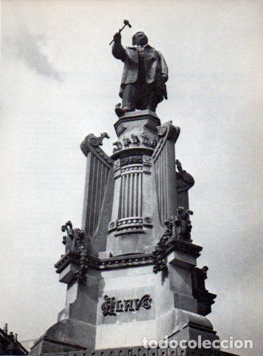 Postales: LAMINA V28052: Monumento a Josep Anselm Clave i Camps, Barcelona - Varios