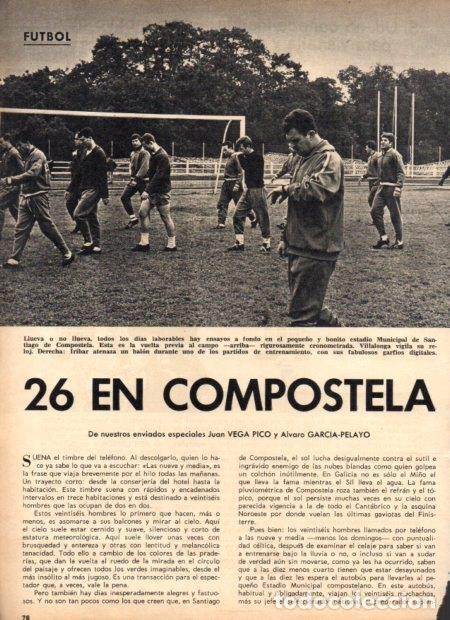 Postales: LAMINA V22076: Selecci&oacute;n espa&ntilde;ola de futbol entrenando en Santiago de Compostela - Varios