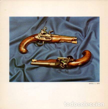 Cartoline: LAMINA V23305: Pareja de Pedernal, Ripoll 1810. Firmadas por Llo Torrens y Pitot - NULL