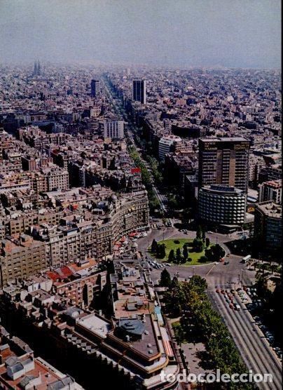 Postais: LAMINA V26219: Vista aeria pla&ccedil;a Calvo Sotelo o Francesc Macia, Barcelona - Varios
