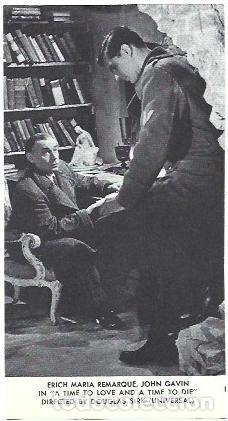 Postales: LAMINA 40096: Erich Maria Remarque en A time to love and a time to die - NULL