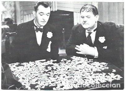 Postcards: LAMINA 39851: Oliver y Hardy haciendo un puzzle - NULL