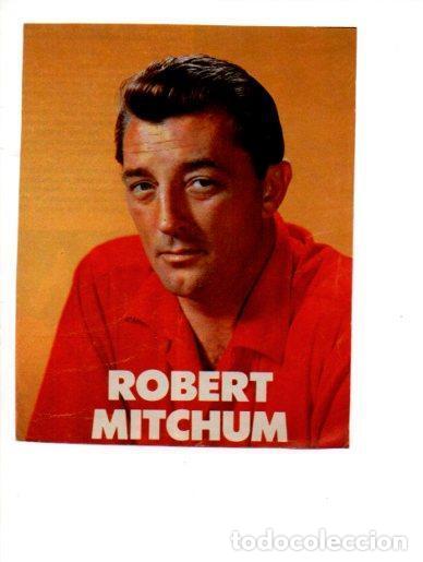 Postales: V48717: Robert Mitchum con camisa roja - NULL - Foto 1
