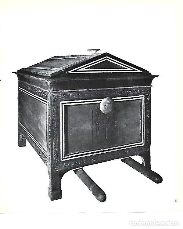 Postkarten: LAMINA 40794: Baul con varas de transporte - Christiane Desroches-Noblecourt