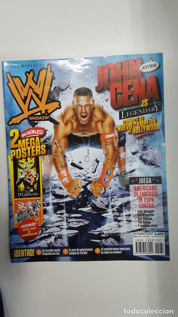 Postales: Revista lucha libre: WWE Magazine a&ntilde;o III num 31, sep 2010. NO INCLUYE POSTER, PAGINAS CENTRALES SUE