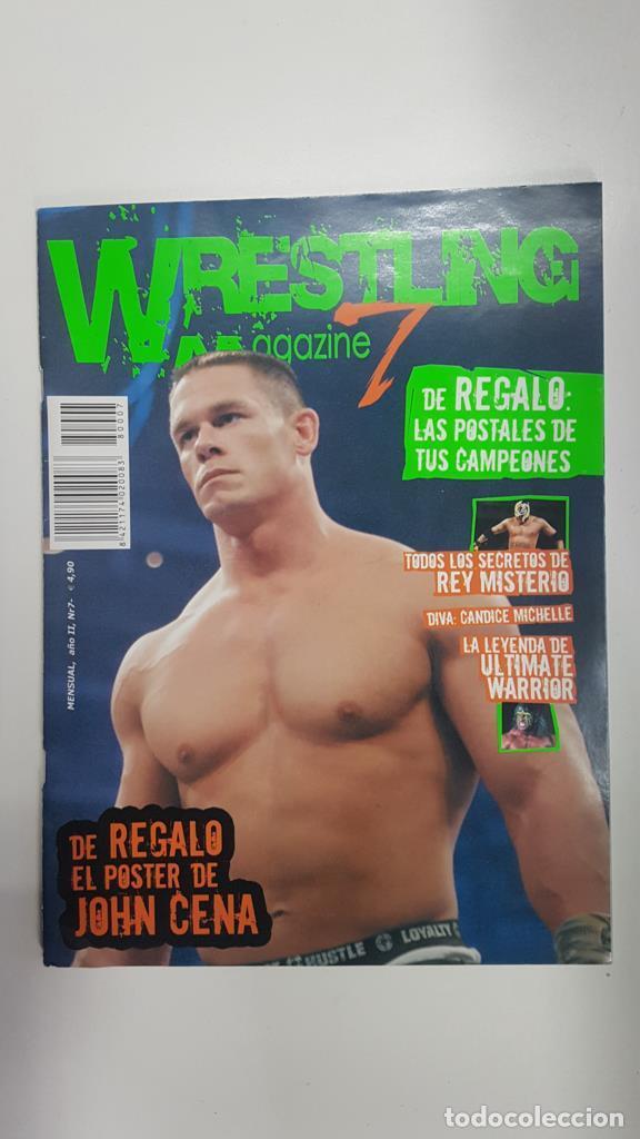 Postales: Revista lucha libre: Wrestling Magazine a&ntilde;o II nr 7. Incluye poster de John Cena. Articulo sobre la