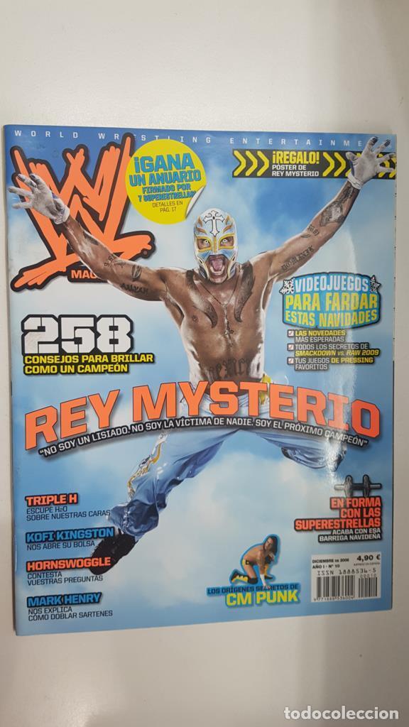 Postales: Revista lucha libre: WWE Magazine a&ntilde;o I num 10, dic 2008 . Poster de regalo de Rey Misterio - NULL