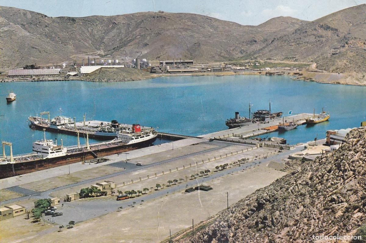 Postcards: Postal 61384 : Cartagena (Murcia). Escombreras. Vista parcial del Puerto - Varios