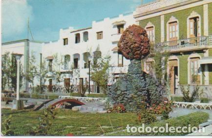Postais: Postal E00566: Monolito volc&aacute;nico, Lanzarote - Varios