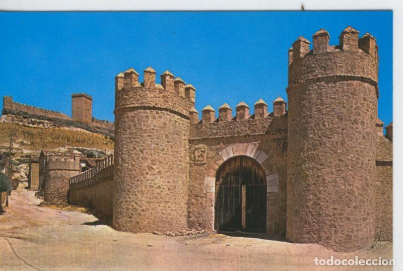 Postais: Postal 7272 : Pe&ntilde;aranda de Duero, Burgos: puerta y murallas de los condes de Miranda - Varios