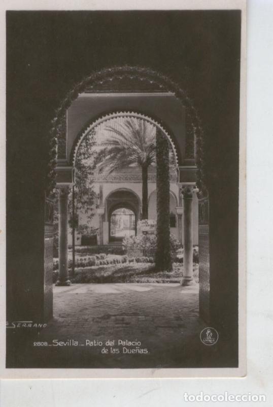 Cartoline: Postal B/N 0429 : Patio del palacio de las Due&ntilde;as en Sevilla - Varios