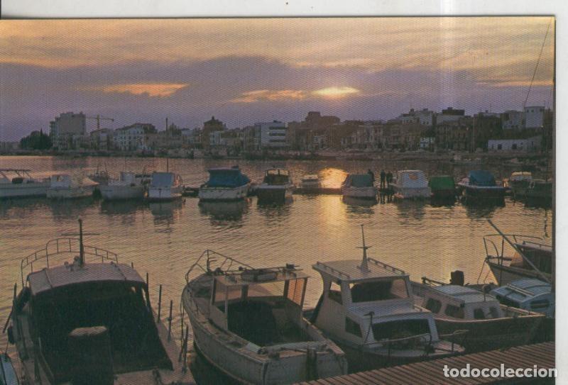 Cartoline: Postal 010070: Tarragona: Cambrils, vistas generales - Varios