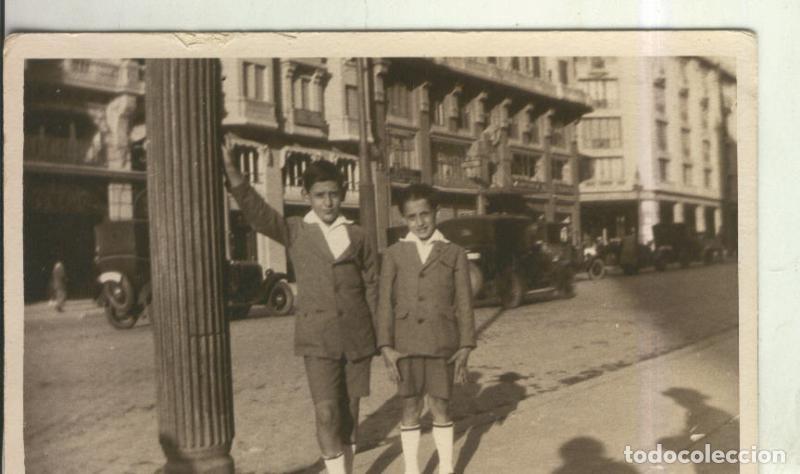 Postais: Postal 010523: Foto adolescentes en Barcelona - Varios
