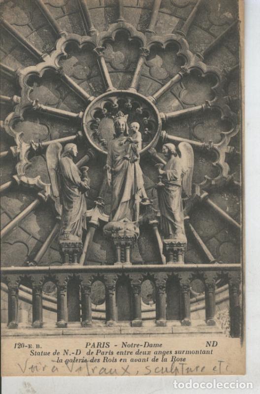 Cartoline: Postal 010840: Estatua de Ntra Sra de Paris en Notre Dame, Paris - Varios