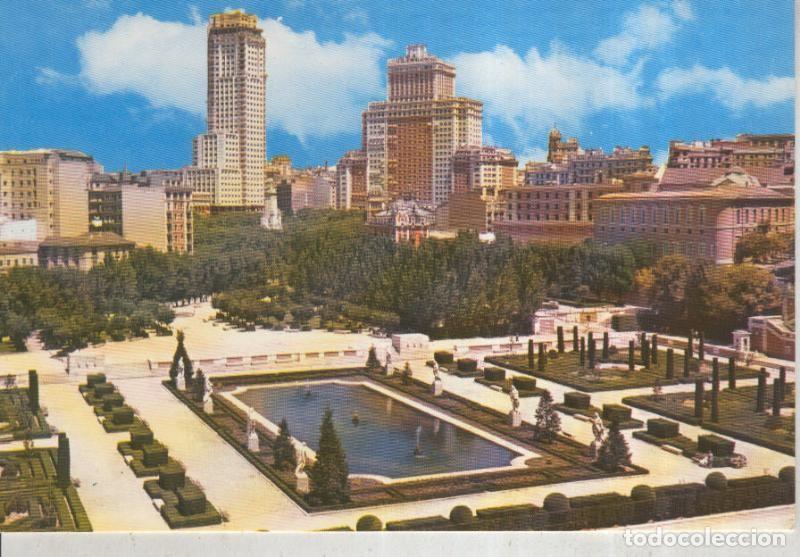 Cartes Postales: Postal 015929: Jardines de Sabatini en Madrid - Varios