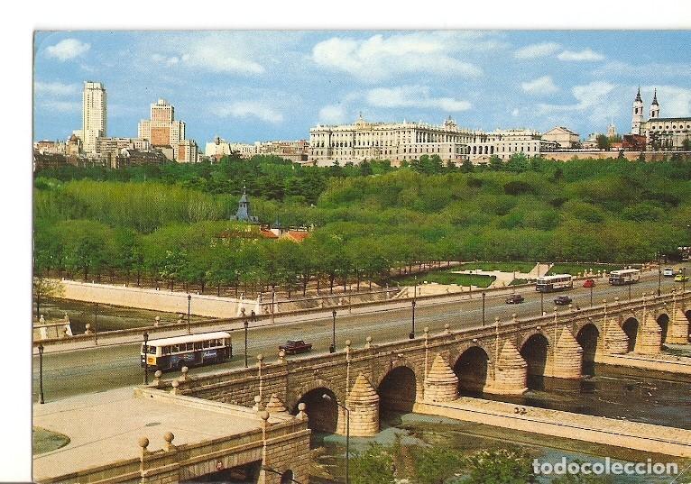 Postkarten: Postal 022503 : Puente de Segovia y rio Manzanares - Madrid - Varios