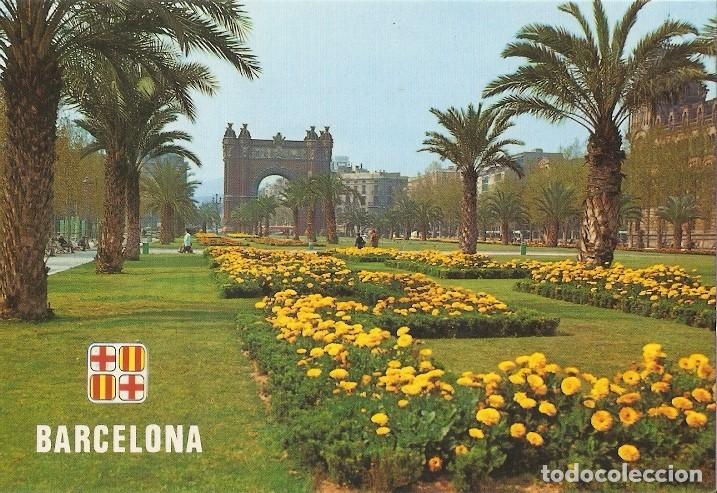 Cartoline: Postal 022529 : Salon de Victor Pradera y Arco de Triunfo, Barcelona - Varios