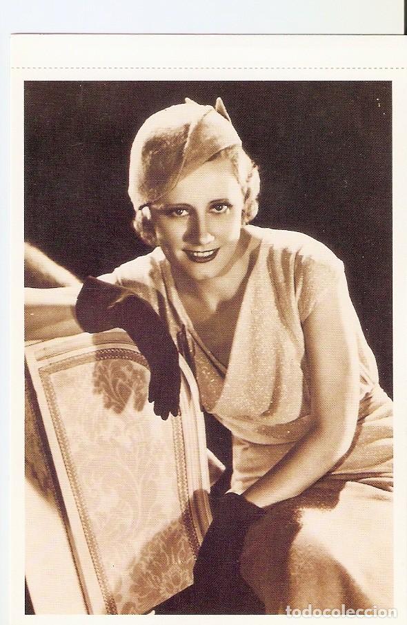 Postais: Postal 026726 : Actriz, Irene Dunne - Varios