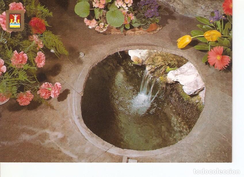 Cartoline: Postal 027845 : Lourdes, La sorgente zampillante a Massabielle - Varios