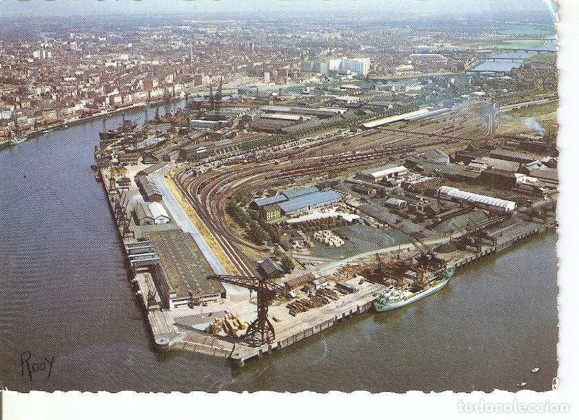 Postais: Postal 028597 : Nantes, Vue Aerienne sur le Port - Varios
