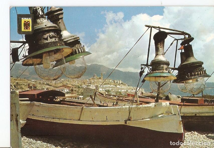 Postkarten: Postal 028702 : Altea (Alicante). Vista panoramica, barcas de pesca - Varios
