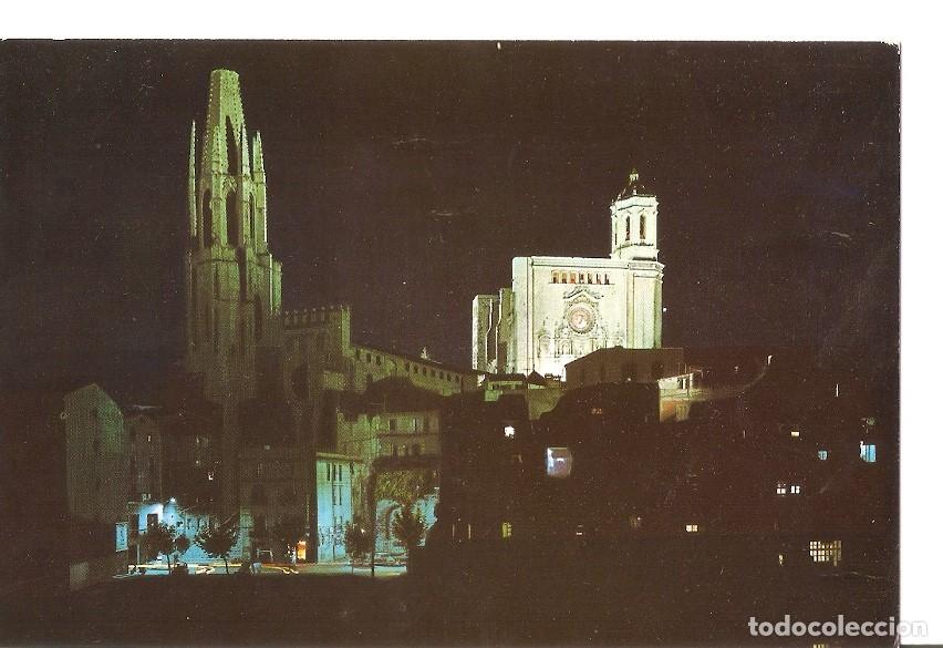 Postcards: Postal 029245 : Gerona. Vista nocturna de la Catedral y San Felix - Varios