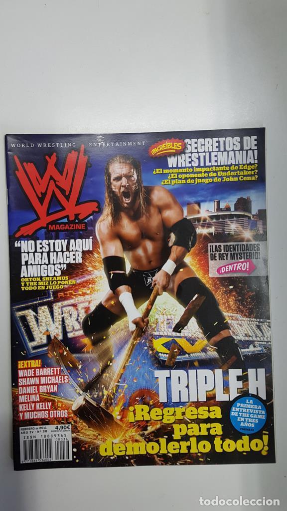 Postales: Revista lucha libre: WWE Magazine a&ntilde;o IV num 36, febrero 2011 (p&aacute;ginas centrales est&aacute;n sueltas). Ent