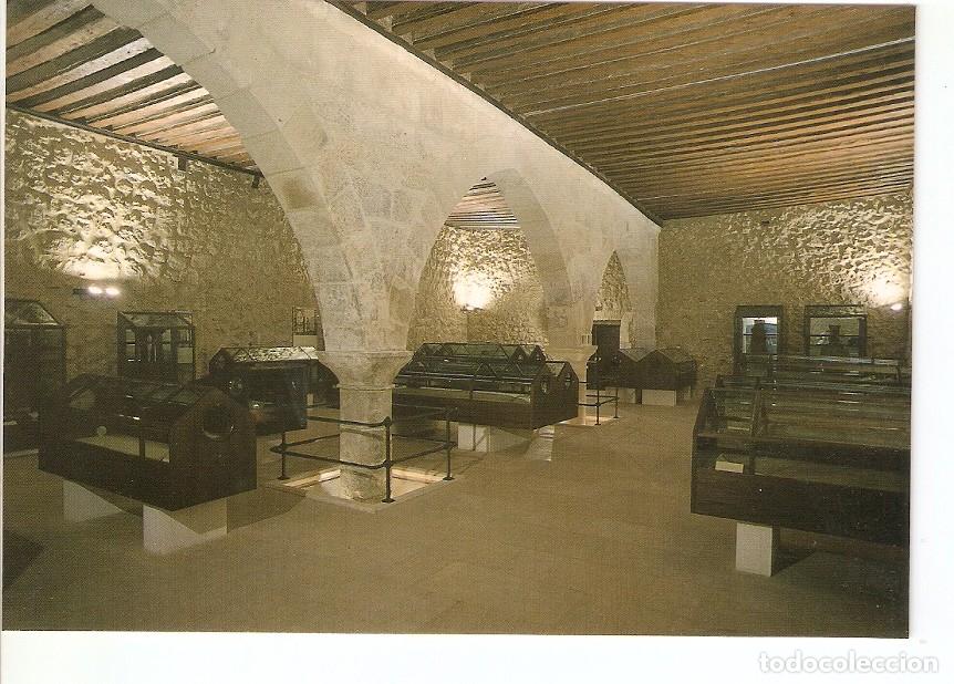 Cartoline: Postal 025785 : Museo de Telas Medievales. Real Monasterio de las Huelgas (Burgos) - Varios
