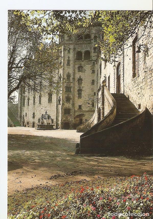 Cartoline: Postal 030296 : Nantes (Loire Atlantique) Le ch&acirc;teau des Ducs de Bretagne. La cour interieure - Vari