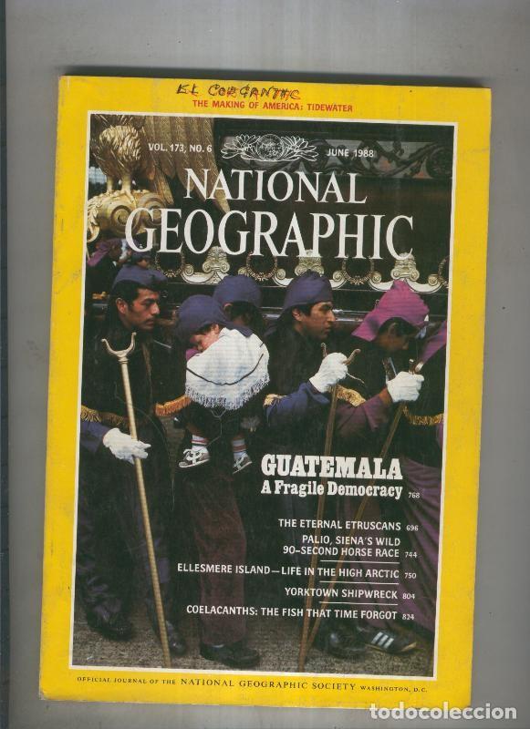 Cartes Postales: National geographic February 1988 Guatemala a fragile democracy - Varios