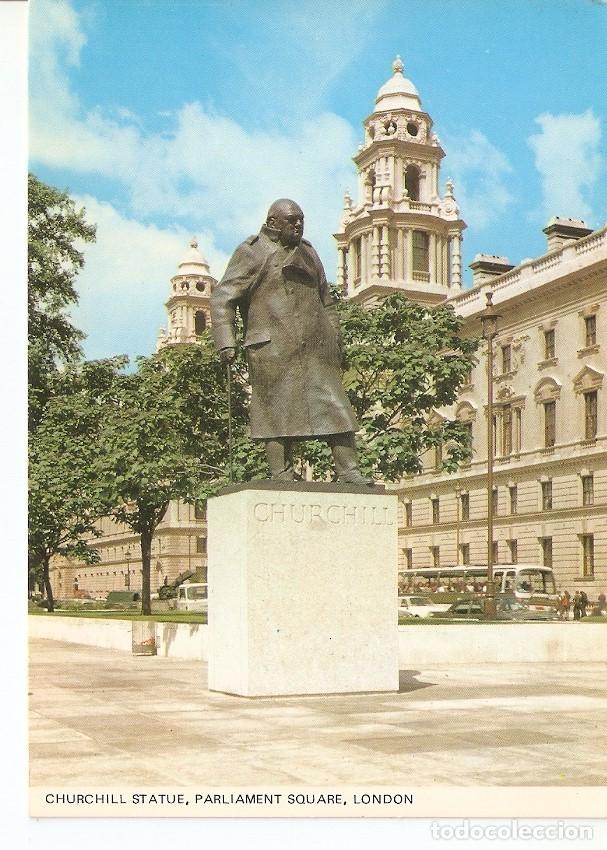 Cartes Postales: Postal 032037 : Churchill statue Parliament Square London - Varios