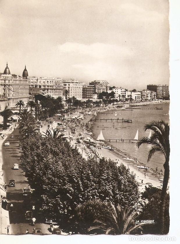 Cartoline: Postal 035921 : Cannes (A.M.) - Les Grands Hotels la Croisette et la Plage - Varios