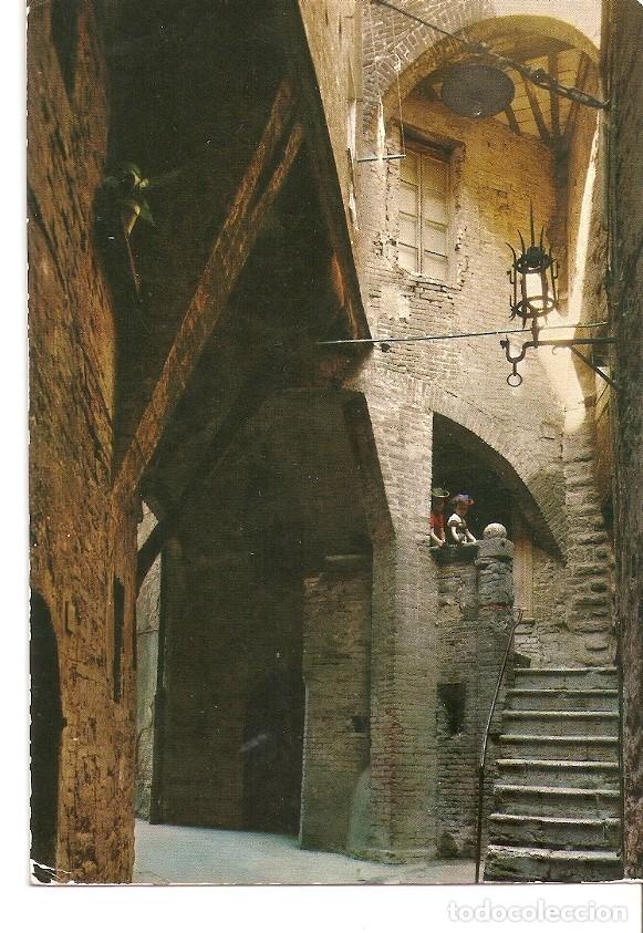 Postkarten: Postal 040543 : Perugia. Via Ritorta - Varios