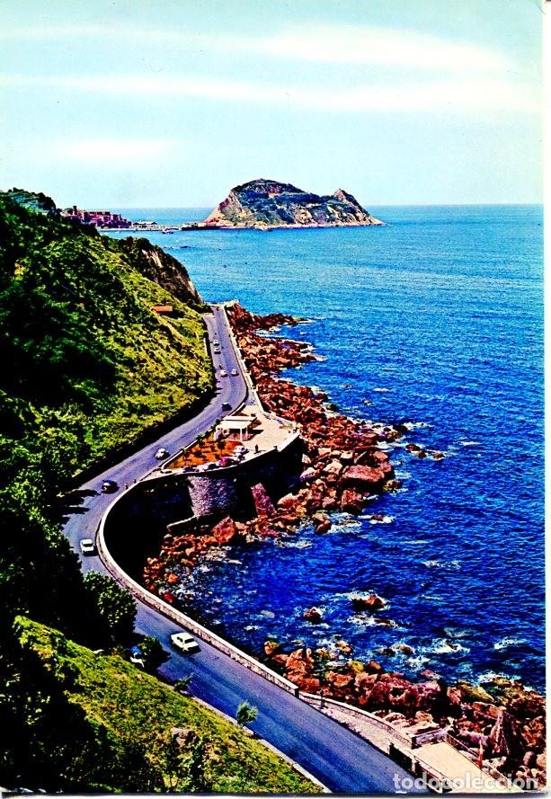 Postkarten: Postal 016607: ZARAUZ - Carretera de la Costa con GUETARIA al fondo - Varios