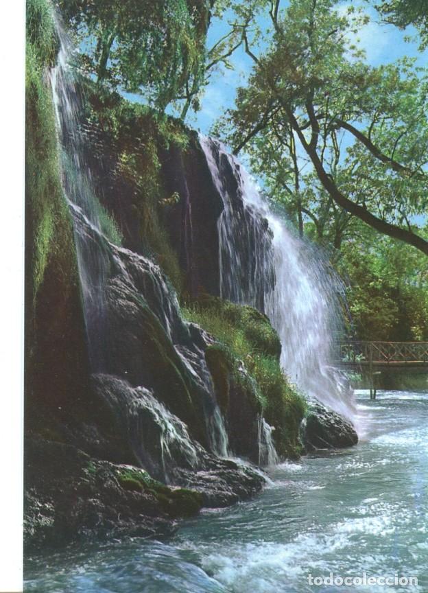 Postkarten: Postal 017065: ZARAGOZA - Monasterio de Piedra. Cascada de EL IRIS - Varios