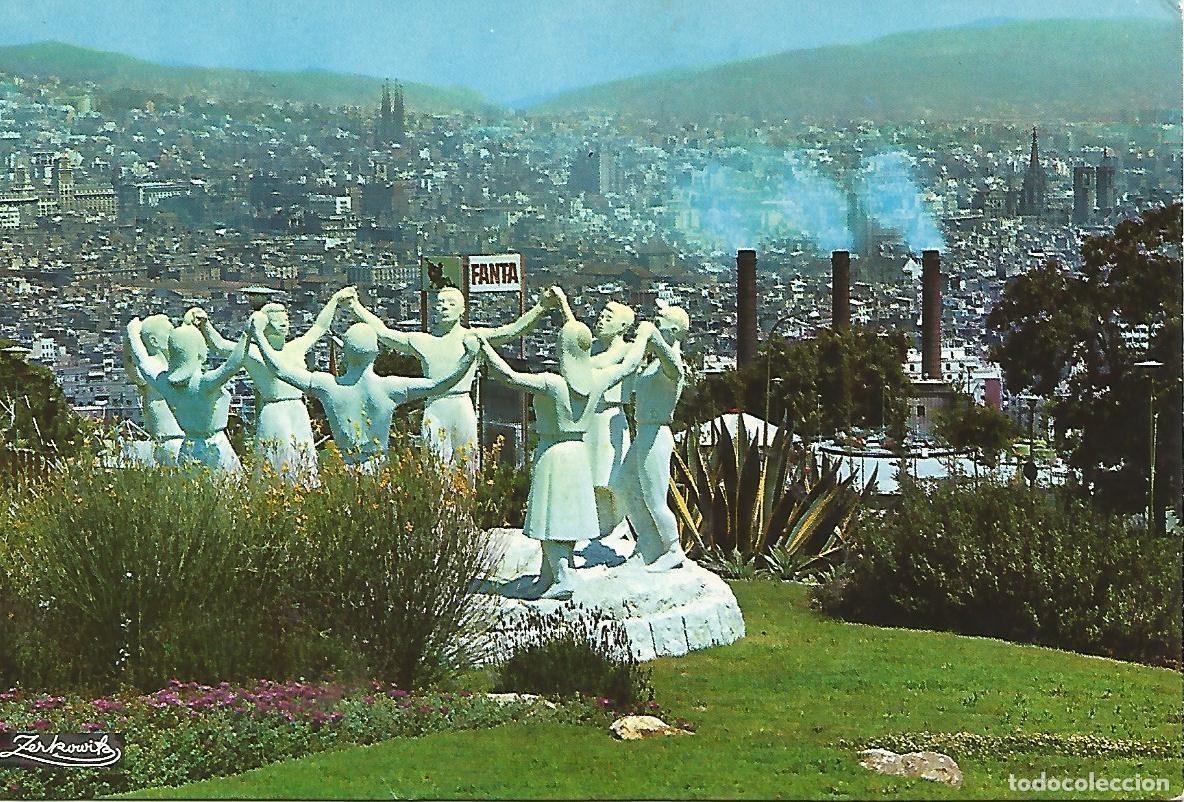 Cartoline: Postal 50175: BARCELONA - Monumento a la Sardana