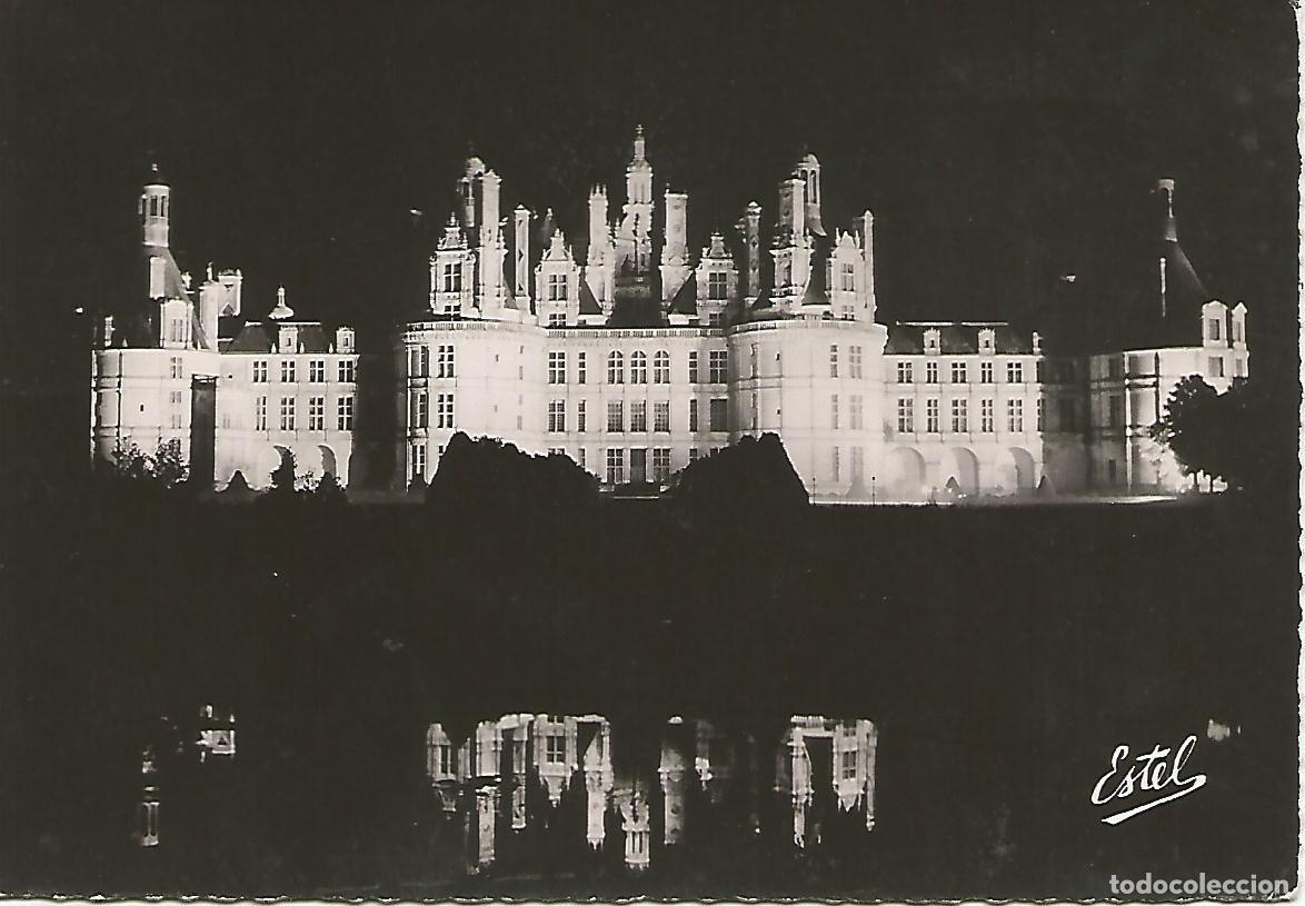 Postkarten: Postal 51044: CHAMBORD - Castillo iluminado - Varios