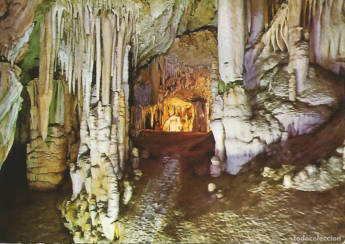 Postkarten: Postal 52079: MALLORCA - Cuevas de Campanet. Treatillo - Varios