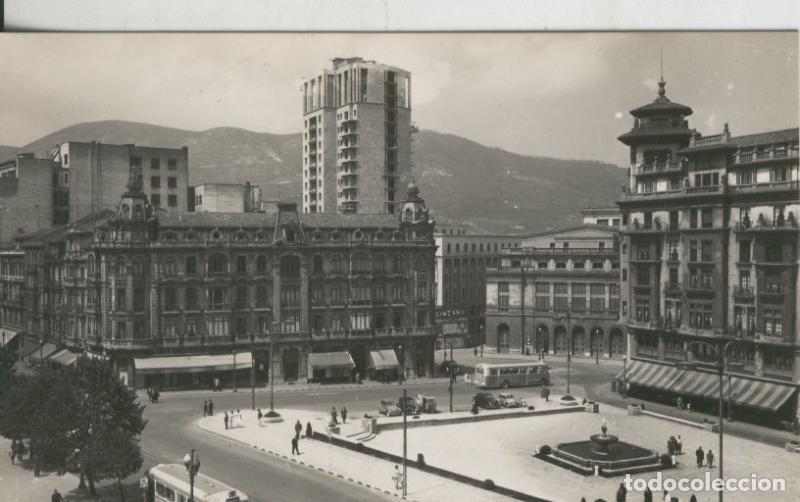 Cartoline: Postal 009542: Plaza del Generalisimo de Oviedo - Varios
