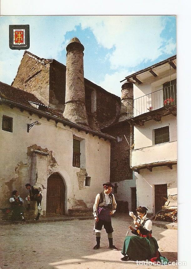 Cartoline: Postal 026598 : Pareja de Chesos en un rincon tipico. Pirineo Aragones (Huesca) - Varios