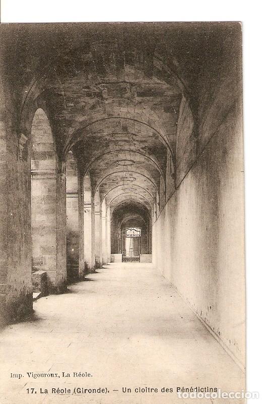 Postkarten: Postal 027254 : La Reole (Gironde). Un cloitre des Benedictins, Imp. Vigouroux, La Reole - Varios