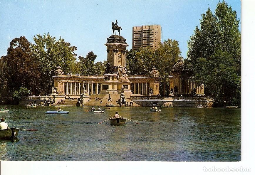 Postcards: Postal 024725 : Parque del Retiro. Estanque y Monumento a Alfonso XII. Madrid - Varios