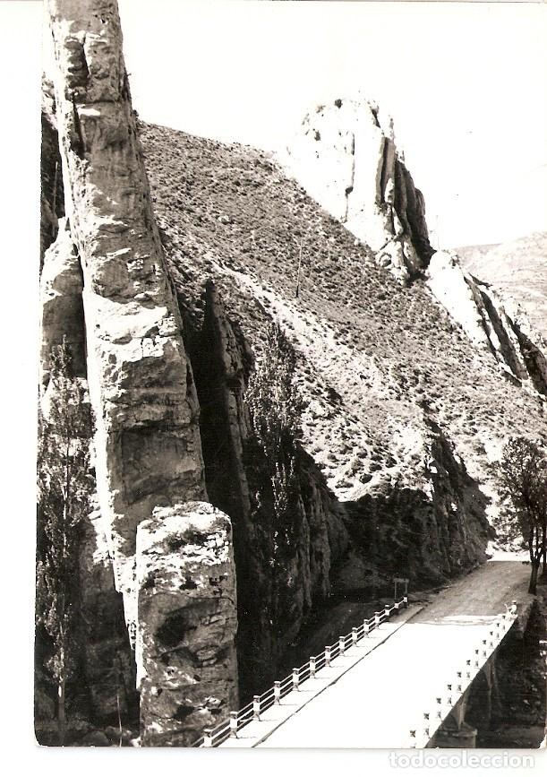 Postkarten: Postal 026119 : La Porra - Vistas de Aliaga (Teruel) - Varios