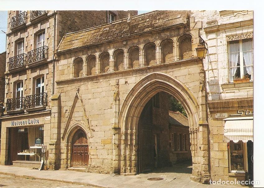 Postkarten: Postal 030209 : Dinan (Cotes du Nord) Le portail de lancien couvent des Cordeliers (XIII s.) - Vario