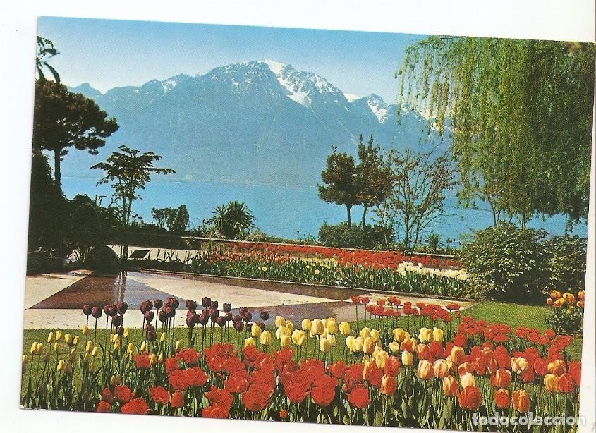 Postkarten: Postal 032236 : Montreux. Flower-beds on Lake front and Grammon - Varios