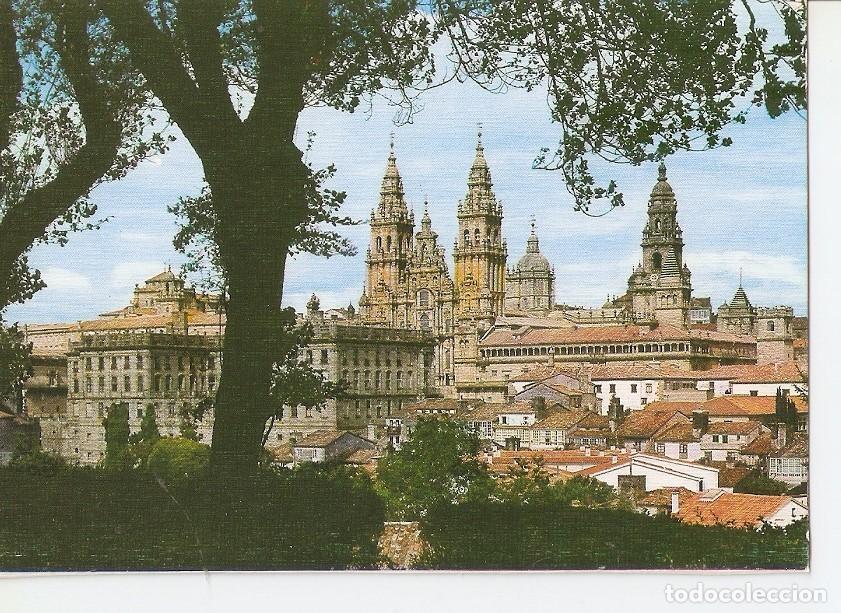Postkarten: Postal 032546 : Santiago de Compostela. La Catedral desde el Paseo de la Herradura - Varios