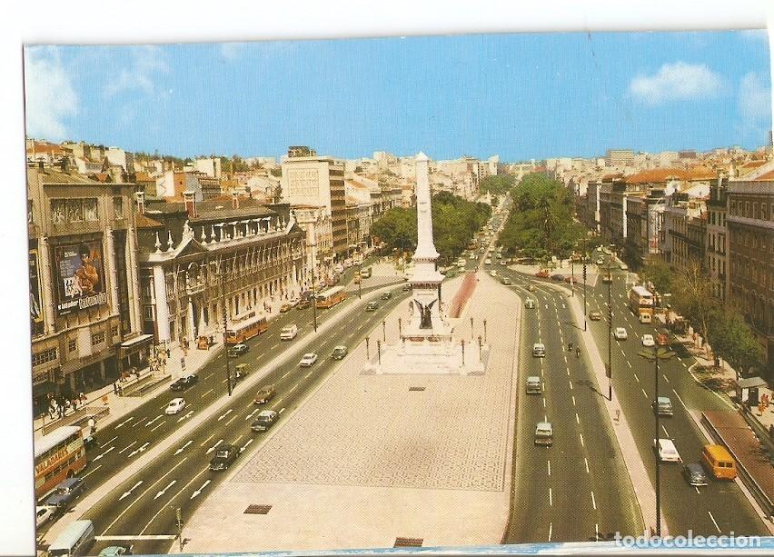 Postkarten: Postal 032507 : Lisboa (Portugal). Place des Restaurateurs et Avenue de la Liberte - Varios